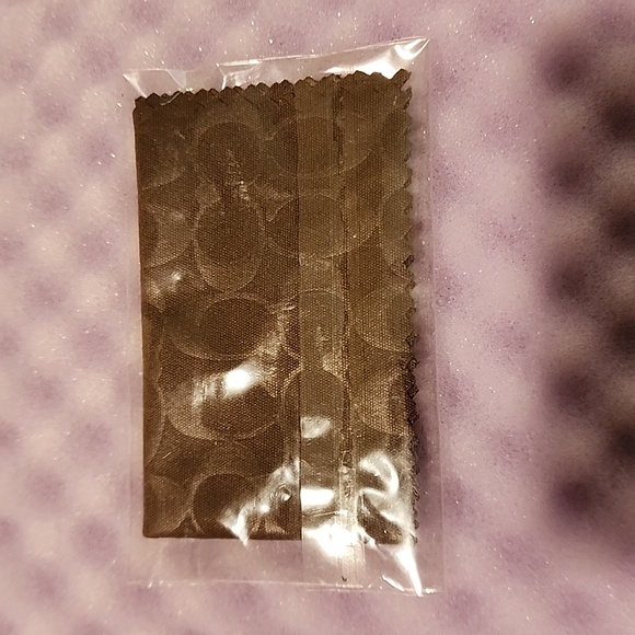 Coach eyeglasses/sunglasses case - Picture 10 of 12